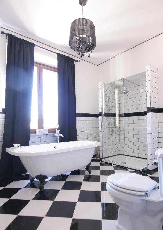An Deluxe Suites Ancona Exteriör bild
