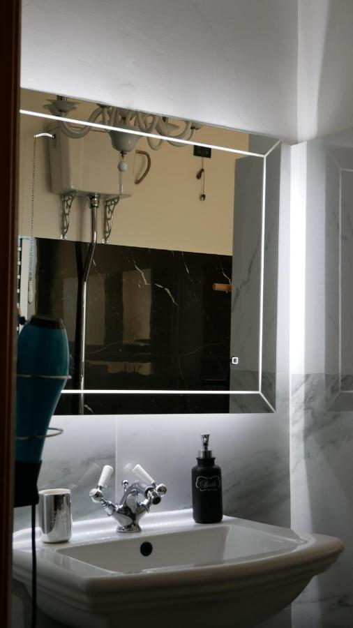 An Deluxe Suites Ancona Exteriör bild